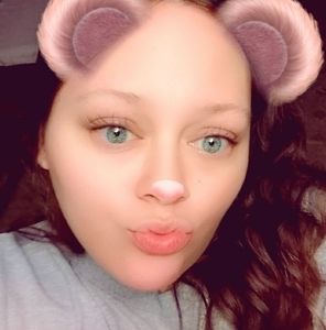 Meet your Posher, Tori